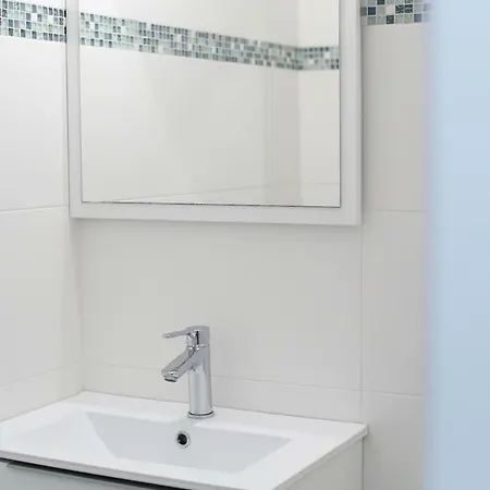 Guadalupe By Smiling Apartment Hondarribia